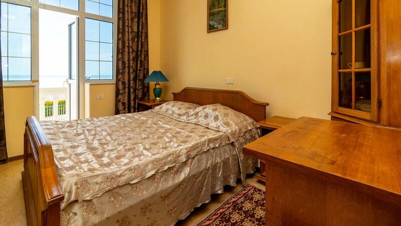 Стандартный 2-местный 1-комнатный (2 этаж, вид на море)