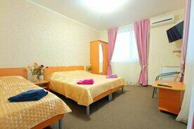 Семейный 3-местный 1-комнатный, Гостевой дом Купидон, Феодосия