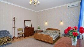 Апартаменты 6-местные, Гостевой дом Ласточка, Песчаное