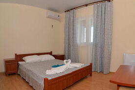 Полулюкс 3-местный 1-комнатный, Гостевой дом Vera, Заозерное