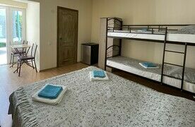 Стандарт 4-местный 1 этаж, Гостевой дом Vera, Заозерное