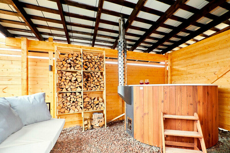 Резиденция 12-местная с видом