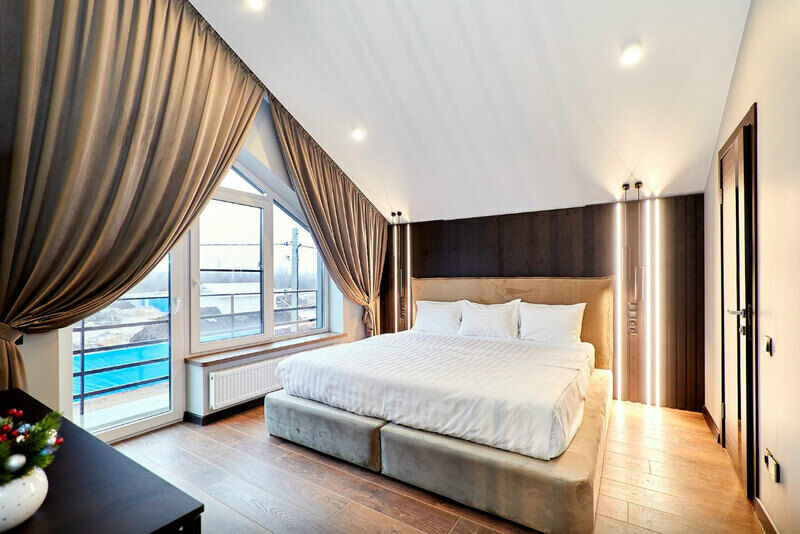 Резиденция 12-местная с видом