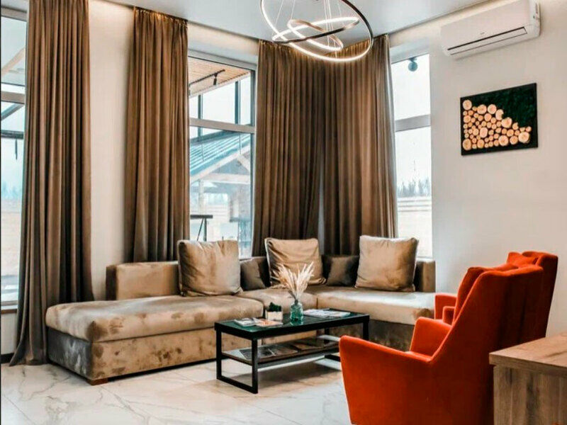 Резиденция 12-местная с видом