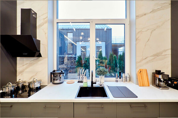 Резиденция 13-местная с 5-ю спальнями