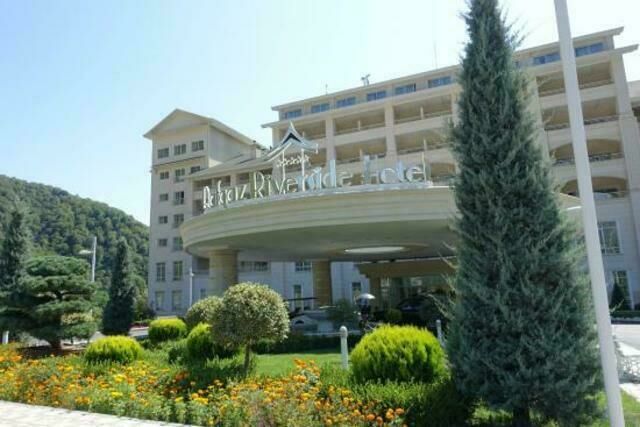 Отель Qafqaz Riverside (Кавказ Риверсайд Резорт), Габалинский район, Габала , Азербайджан