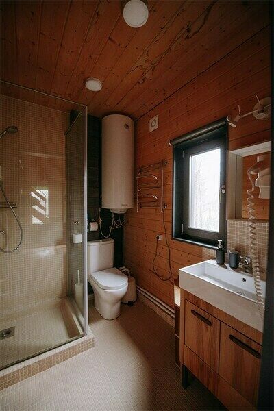 Дом 6-местный гостевой (№1)