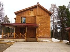 Коттедж-«Люкс», База отдыха Арктика, Кольский