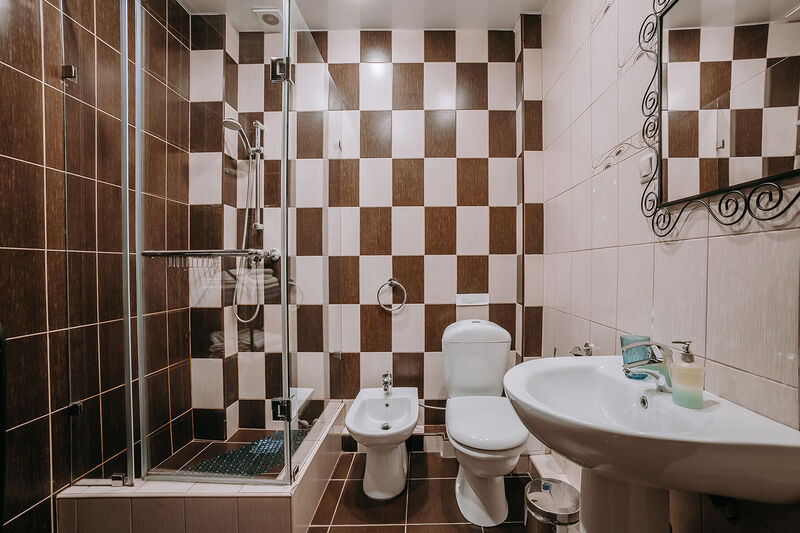 Полулюкс 2-местный 1-комнатный (с балконом)