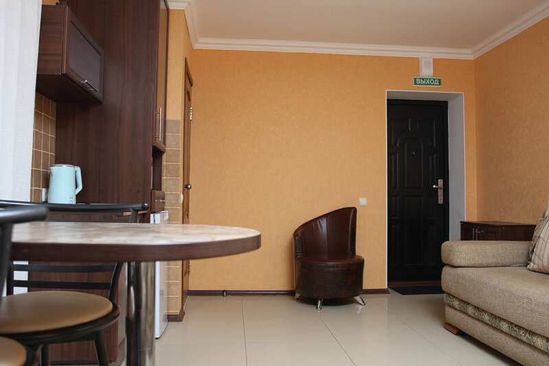 Люкс 4-местный (номер 2)1