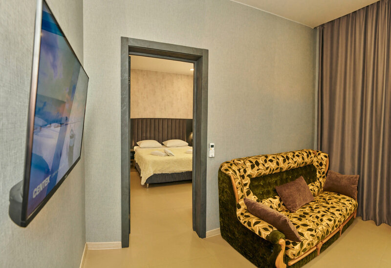 Джуниор сюит 4-местный 2 комнатный