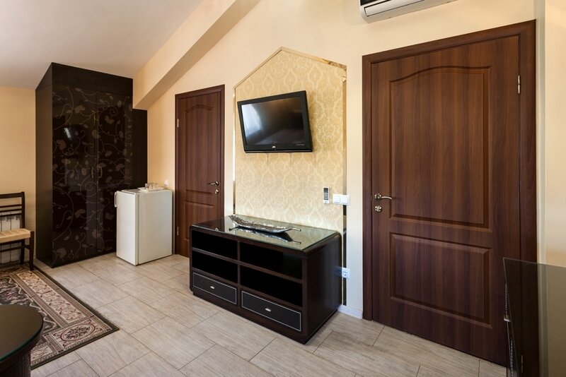 Полулюкс 3-местный 1-комнатный (8)