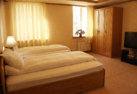 Номер «Люкс», Туркомплекс Солнечный, Владивосток