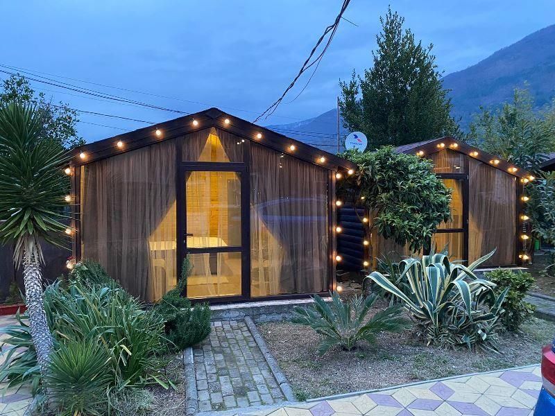 База отдыха Коттеджи в Гагре, Гагра, Гагрский район