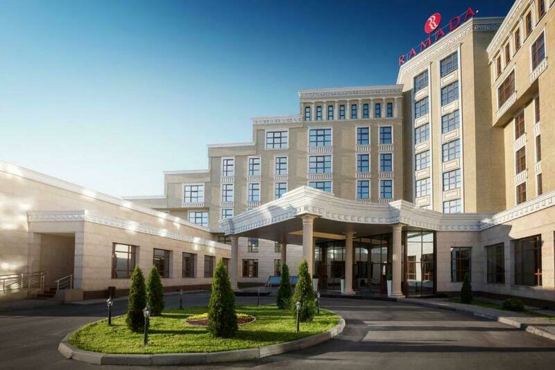 Отель Ramada by Wyndham Almaty (Рамада бай Уиндхэм Алматы), Алматинская область, Алма-Ата , Казахстан