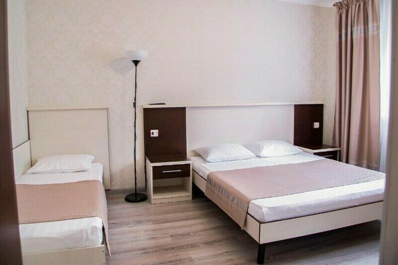 Семейный 3-местный 2-комнатный (с кухней)