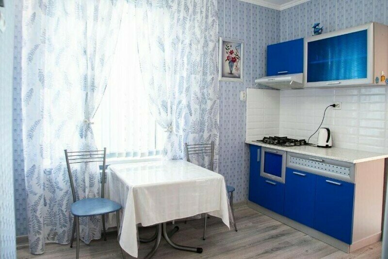 Семейный 3-местный 2-комнатный (с кухней)