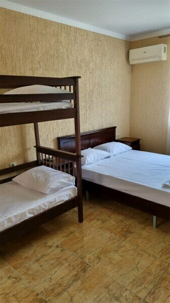 Полулюкс 4-местный (с окном)