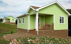 Домик категории «Люкс», База отдыха Радужная, поселок Славянка