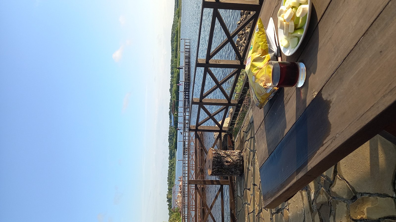 Фото 10 из отзыва о загородном клубе Прибрежный