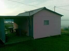 Домик, База отдыха Средняя, поселок Ливадия