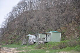 Деревянные домики, База отдыха Прибой-1, село Авангард