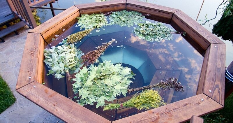 Банный чан с травами