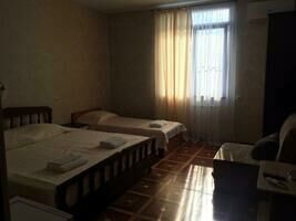 Стандарт 3-местный, Гостевой дом Валентина, Гечрипш