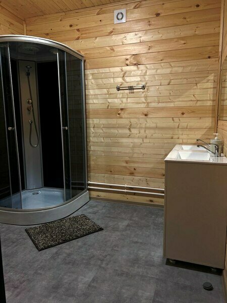 Дом 8-местный