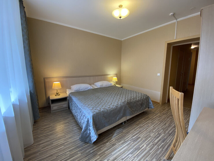 Семейный 2-местный 3-комнатный (стандарт)