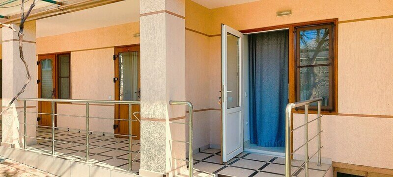 Эконом 3-местный