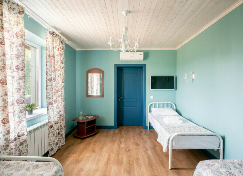 Эконом 3-местый 1-комнатный (Мятный)