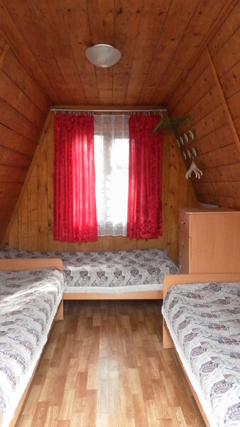 Домик 2-местный без удобств