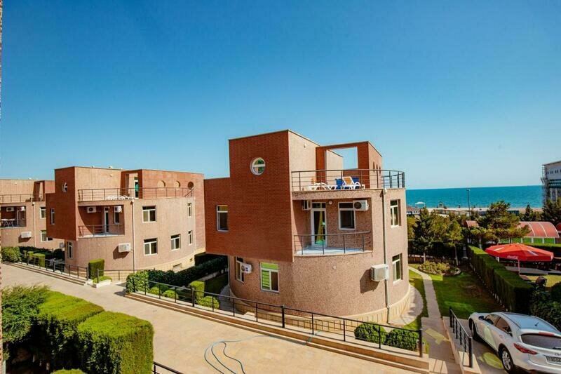 Отель Panorama Villa Lux (Панорама Вилла Люкс), Бакинский экономический округ, Баку , Азербайджан