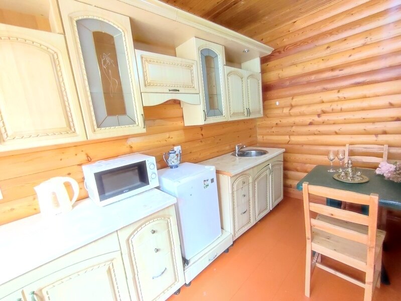 Люкс 3-местный (в бунгало, с кухней)