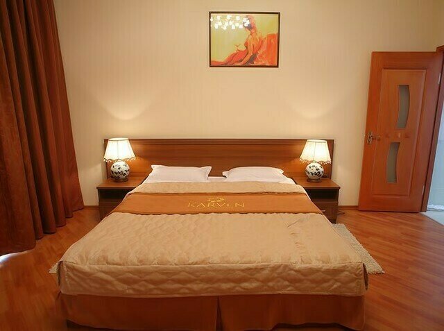 Апартаменты 4-местные (коттедж)