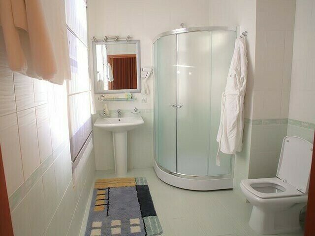 Апартаменты 4-местные (коттедж)