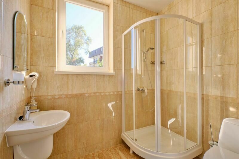 Люкс 4-местный (без балкона)