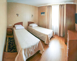 Эконом, База отдыха Грушевое озеро, Симферопольский район