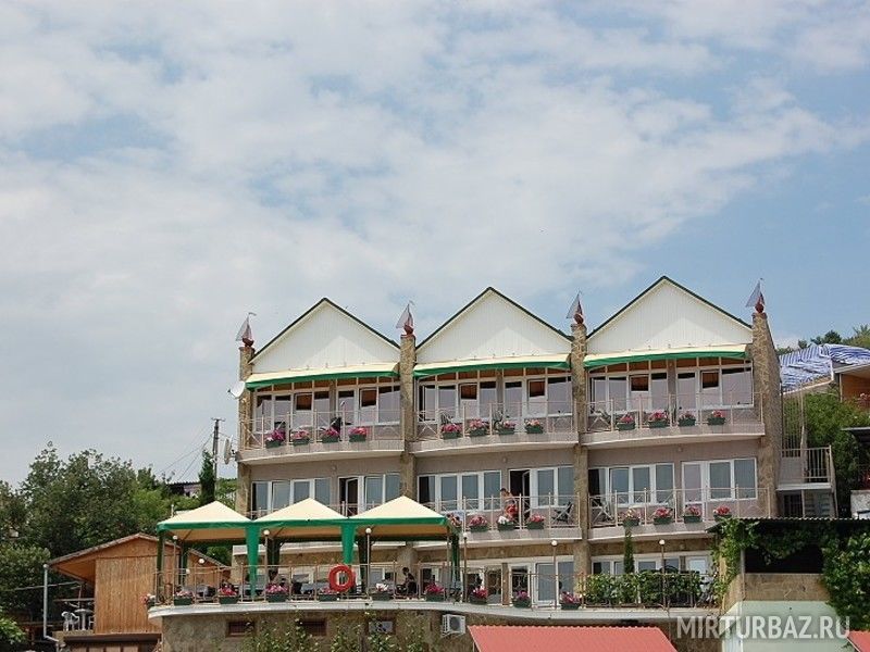 Вилла Южная Соната, Крым, Урочище Сатера 