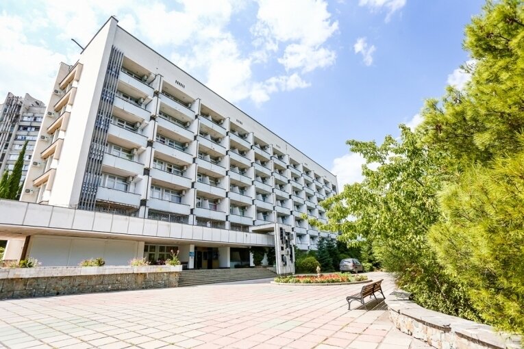 Санаторий Алуштинский, Крым, Алушта 