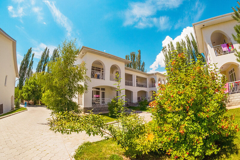 Отель Аврора плюс, Иссык-Кульская область, село Булан-Соготту , Киргизия