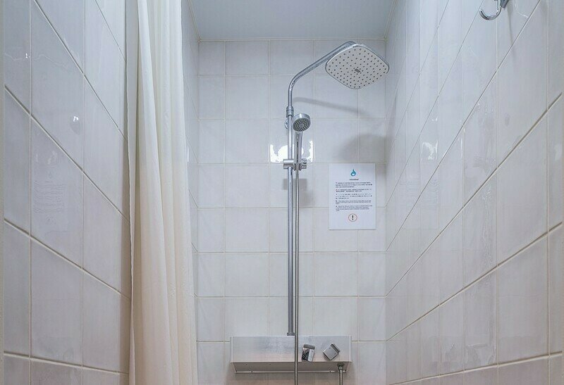 Место в общем 6-местном номере (для мужчин)