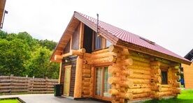 Дом 4 местный Альпийский № 1, База отдыха Медвежий Ручей, Долинский