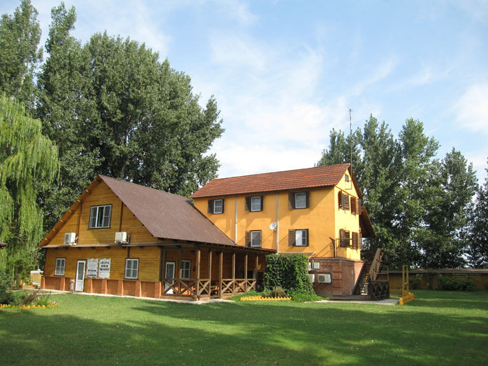 Люкс каменный | Остров Колочный, Астраханская область