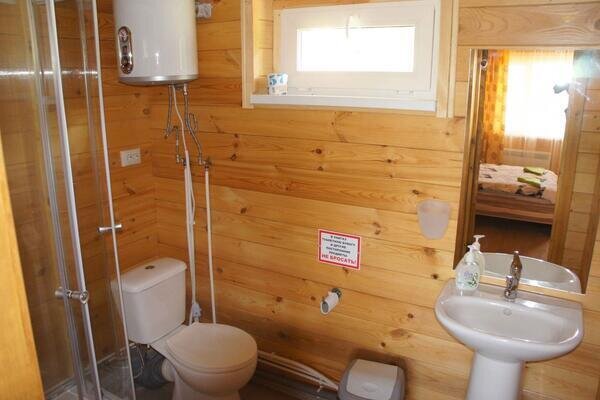 Стандартный 2-местный в таунхаусе (левый вид на лес)