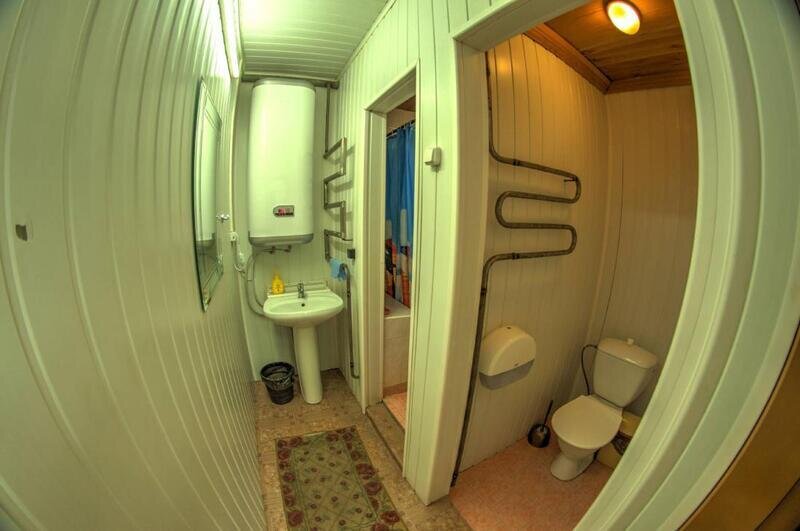 Эконом 3-местный (№9, 2 этаж ресторанного комплекса)