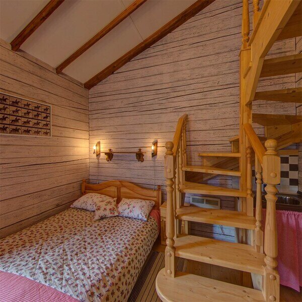 Коттедж 4-местный №5 (Дуплекс с камином)