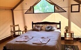 Глемпинг Сафари-тент 2, Глэмпинг Место под Солнцем,  Узково