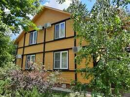 «Люкс деревянный» 3х-местный, База отдыха Остров Колочный, село Каралат